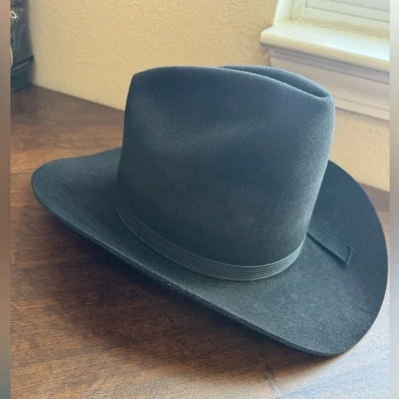 Beaver Hat Brand 7xxxxxxx